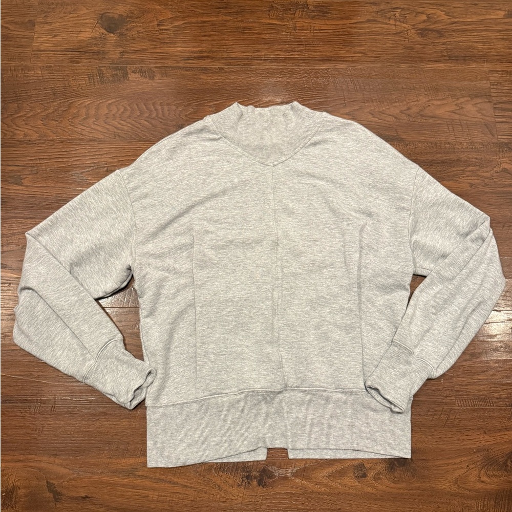 Athleta Light Gray Ribbed Sweatshirt